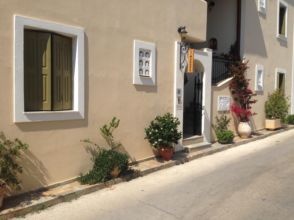Apartment Linardos