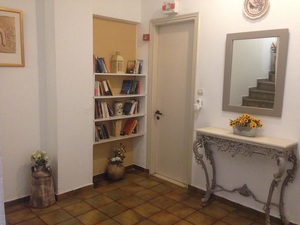 Apartment Linardos *