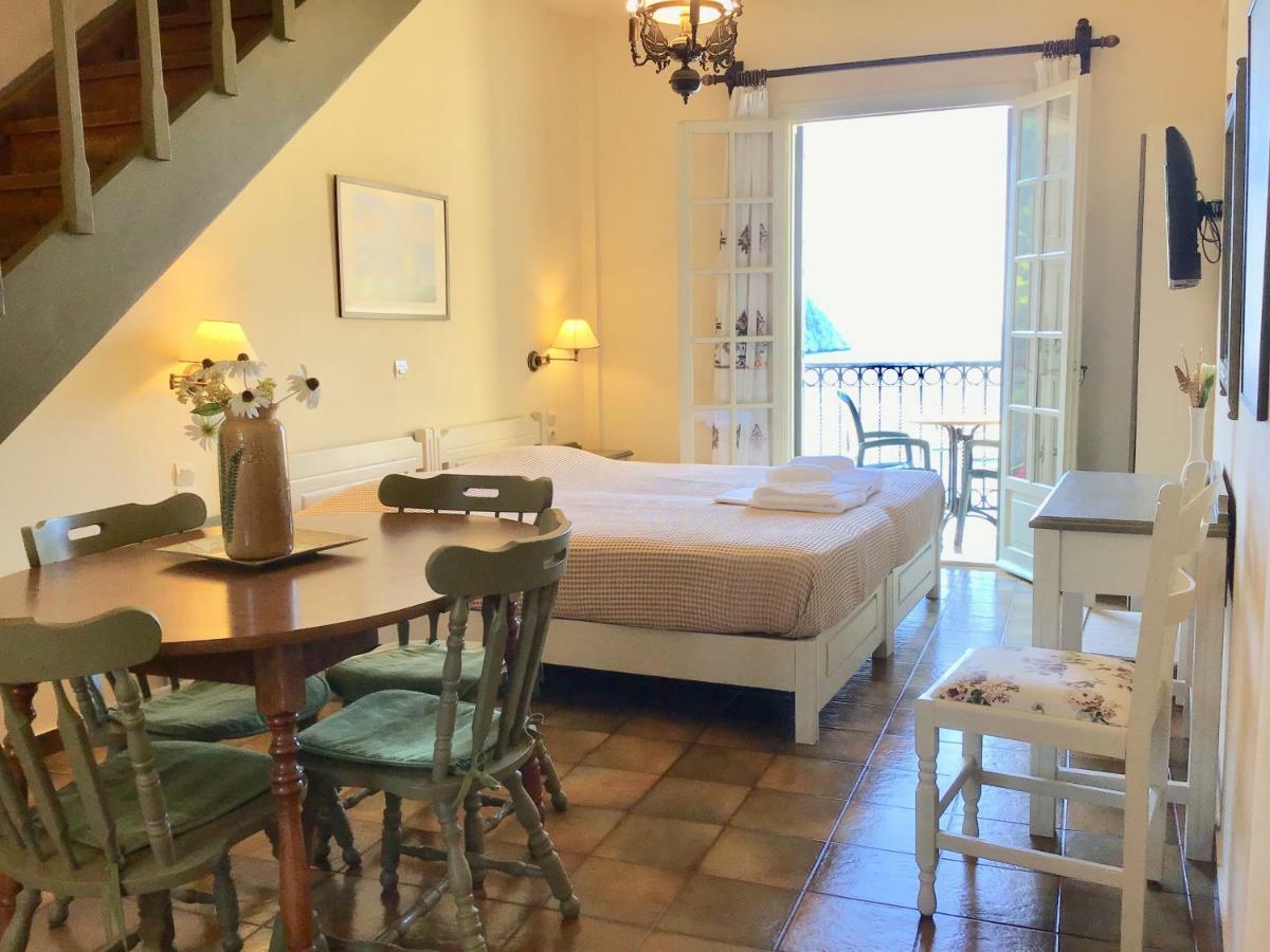 Apartment Linardos *